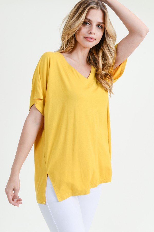 Women's Short Sleeve V-Neck Oversized Top - Wholesale - Yelete.com